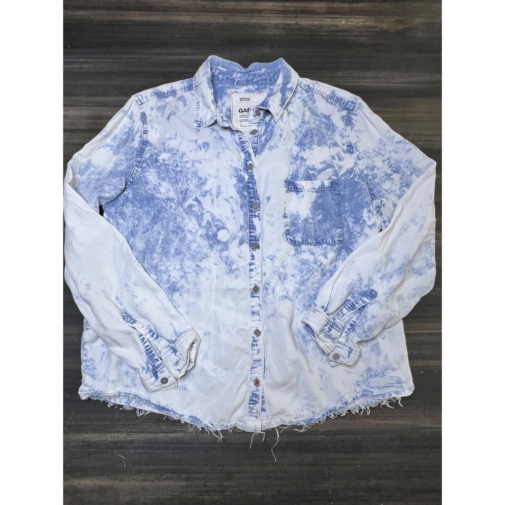 Garage Boyfriend Shirt Bleach Wash Distressed Denim Button Down Top M/L grunge